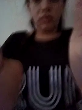 oliveira k online show from November 16, 2025, 1:28 pm