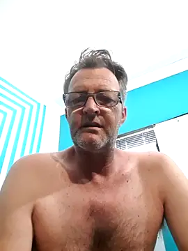 itsmeyes69 online show from January 8, 2025, 1:20 pm