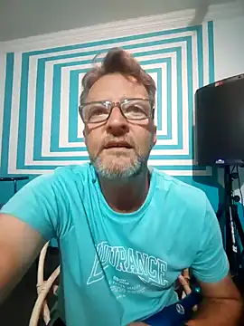 itsmeyes69 online show from February 5, 2025, 9:07 pm