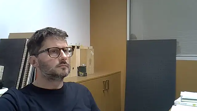 Cellino4 online show from March 13, 2025, 5:18 pm