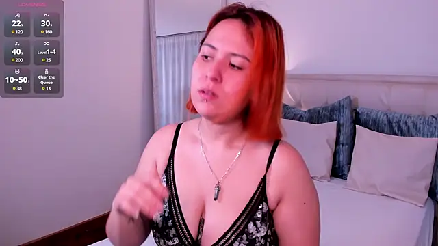 zoes milee online show from January 23, 2025, 11:37 am