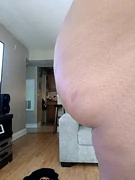 Snapshot of chocolatechipkukky85 chatting on January 8, 2025, 4:44 pm chocolatechipkukky85 online show from January 8, 2025, 4:44 pm