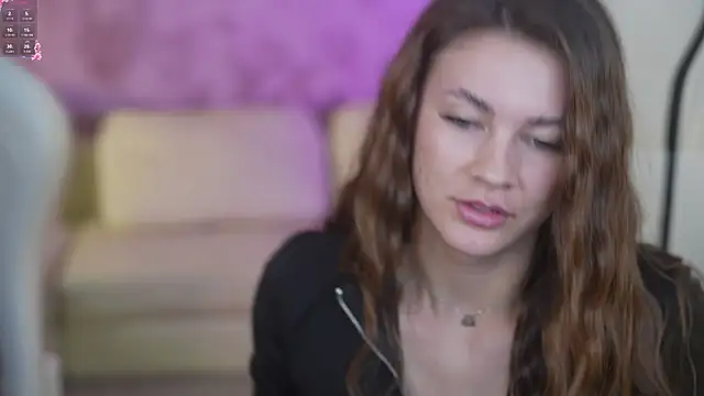 Snapshot of Lika_Secret_ chatting on February 1, 2025, 11:37 pm Lika Secret online show from February 1, 2025, 11:37 pm