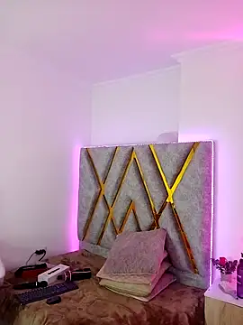 Snapshot of SussanHottye1_ chatting on January 17, 2025, 1:46 pm SussanHottye1 online show from January 17, 2025, 1:46 pm