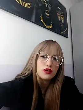 Snapshot of SussanHottye1_ chatting on January 18, 2025, 10:17 am SussanHottye1 online show from January 18, 2025, 10:17 am