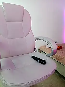 Snapshot of SussanHottye1_ chatting on January 21, 2025, 4:48 pm SussanHottye1 online show from January 21, 2025, 4:48 pm