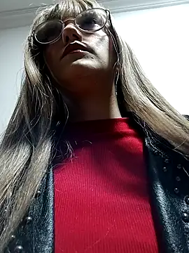 Snapshot of SussanHottye1_ chatting on January 24, 2025, 10:32 am SussanHottye1 online show from January 24, 2025, 10:32 am