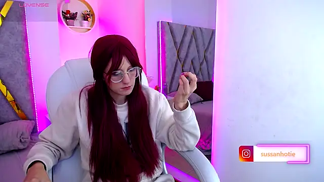 Snapshot of SussanHottye1_ chatting on September 30, 2025, 11:15 am SussanHottye1 online show from September 30, 2025, 11:15 am