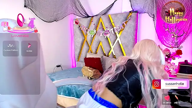 Snapshot of SussanHottye1_ chatting on October 25, 2025, 10:56 am SussanHottye1 online show from October 25, 2025, 10:56 am