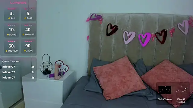 Dahlia Rousse online show from February 22, 2025, 7:47 pm