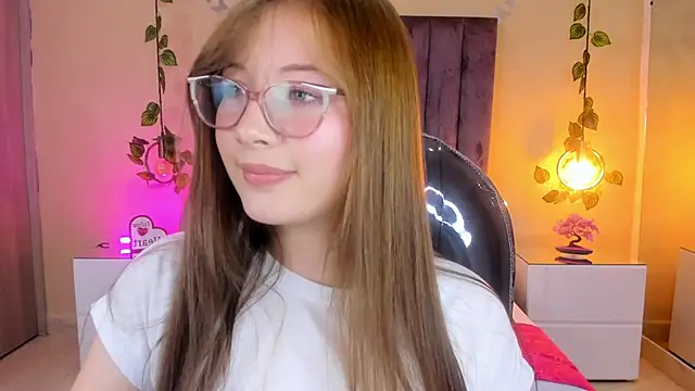 Dahlia Rousse online show from November 4, 2025, 10:53 pm