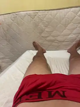 maluco98999 online show from April 29, 2026, 3:10 am