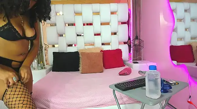 SolEvanss online show from January 31, 2025, 1:23 pm