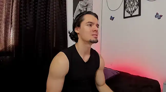 maxi styles online show from January 22, 2025, 5:38 pm