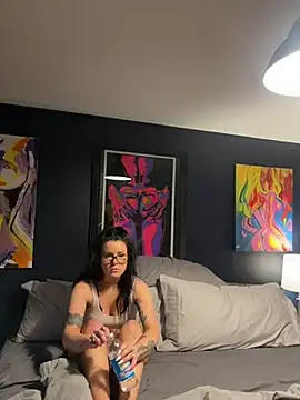 GETxxxFUCKED online show from January 22, 2025, 4:34 am