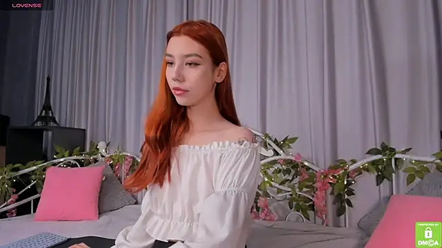 Amelia skyy online show from October 27, 2025, 2:48 am