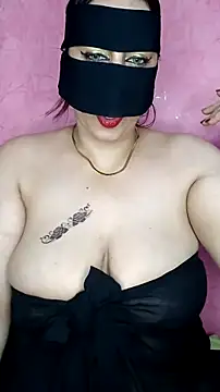 Snapshot of shosho500500 chatting on September 23, 2025, 7:44 am shosho500500 online show from September 23, 2025, 7:44 am