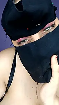 Snapshot of shosho500500 chatting on November 25, 2025, 7:52 am shosho500500 online show from November 25, 2025, 7:52 am