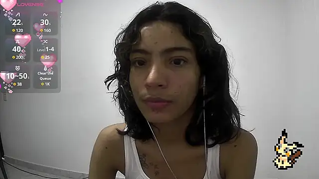 Lovelyamyy online show from February 18, 2025, 4:58 am