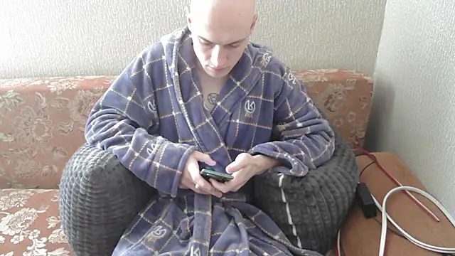 johnny positive online show from March 5, 2025, 7:16 am