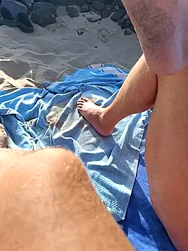 MountJohnXL online show from February 26, 2025, 5:28 pm