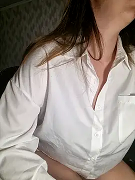 Snapshot of Melenka chatting on June 21, 2026, 10:12 pm Melenka online show from June 21, 2026, 10:12 pm