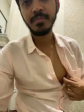 Snapshot of cute_modell chatting on January 13, 2025, 4:51 pm cute modell online show from January 13, 2025, 4:51 pm