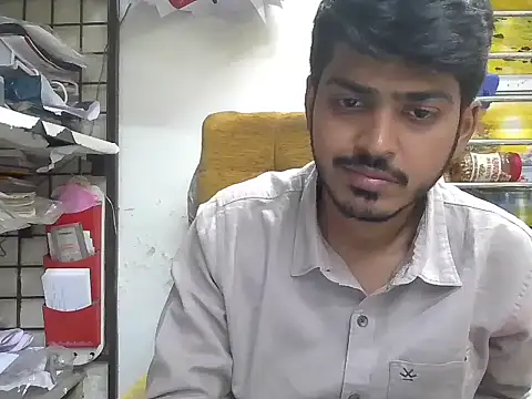 Snapshot of cute_modell chatting on November 29, 2025, 11:57 am cute modell online show from November 29, 2025, 11:57 am