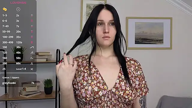 Bonnie White online show from February 12, 2025, 7:13 am