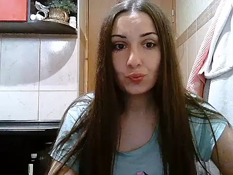 Yuliia30 online show from September 24, 2025, 2:09 pm