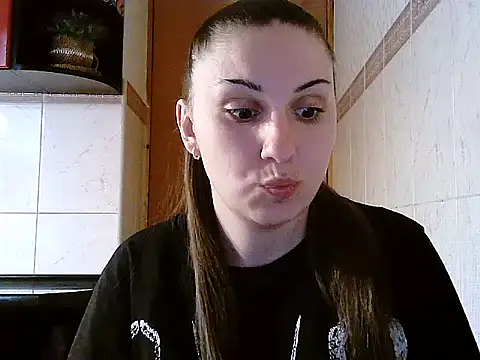 Yuliia30 online show from April 7, 2026, 12:16 pm