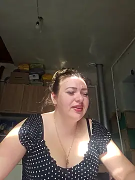 Snapshot of Jyleta chatting on October 3, 2025, 8:44 am Jyleta online show from October 3, 2025, 8:44 am