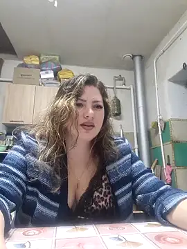 Snapshot of Jyleta chatting on November 2, 2025, 11:18 pm Jyleta online show from November 2, 2025, 11:18 pm