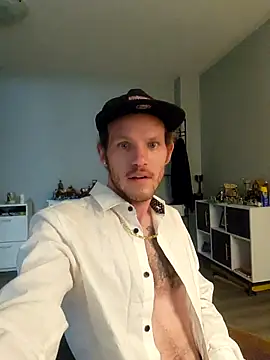 SoxxyNsh online show from February 16, 2025, 4:53 am