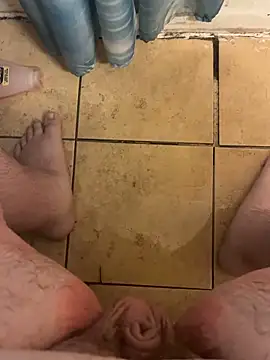 Bigcokz123456 online show from March 8, 2026, 4:49 am