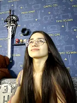 Snapshot of LittleX_Angel chatting on February 11, 2025, 12:37 pm LittleX Angel online show from February 11, 2025, 12:37 pm