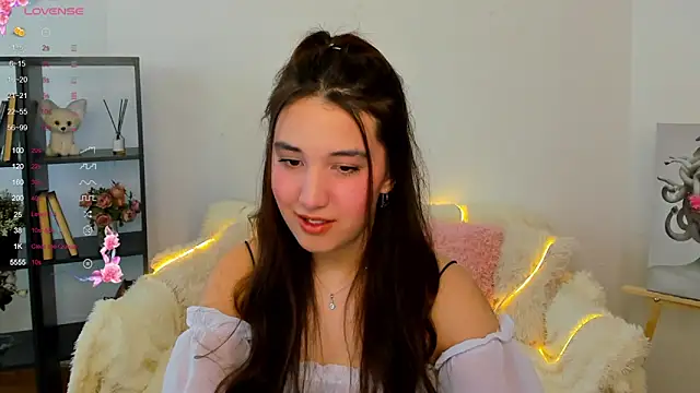 anna elfi online show from March 8, 2025, 2:45 am