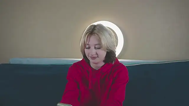 Snapshot of milasmiu chatting on February 1, 2025, 4:00 pm milasmiu online show from February 1, 2025, 4:00 pm