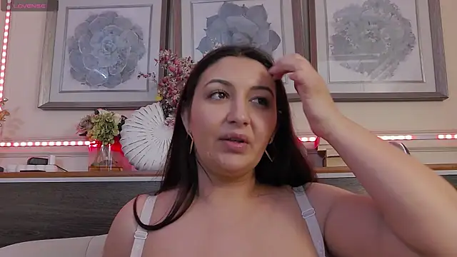 BustyEva  online show from March 17, 2025, 2:52 am