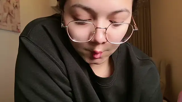 SelenaBlumX online show from February 28, 2026, 9:27 pm