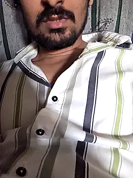 lusty male69 online show from November 3, 2025, 9:21 am