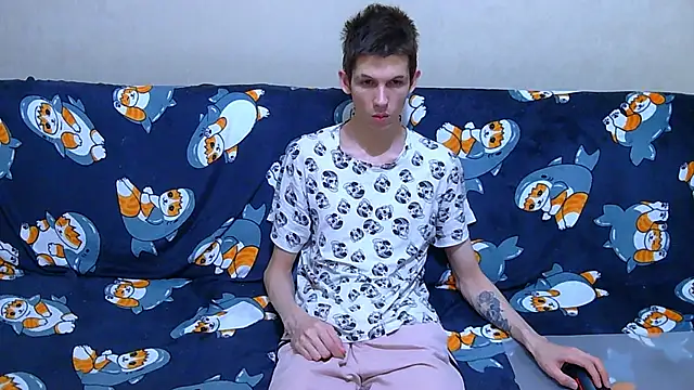 Snapshot of Lester_Broo chatting on June 12, 2026, 3:05 am Lester Broo online show from June 12, 2026, 3:05 am