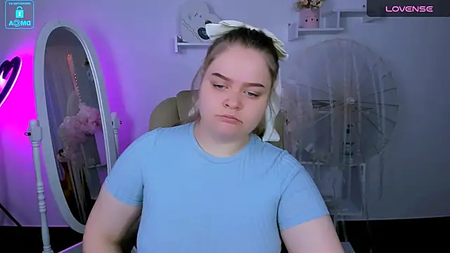 Erica  Alta online show from January 25, 2025, 6:23 am