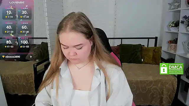 Erica  Alta online show from February 10, 2025, 9:36 am