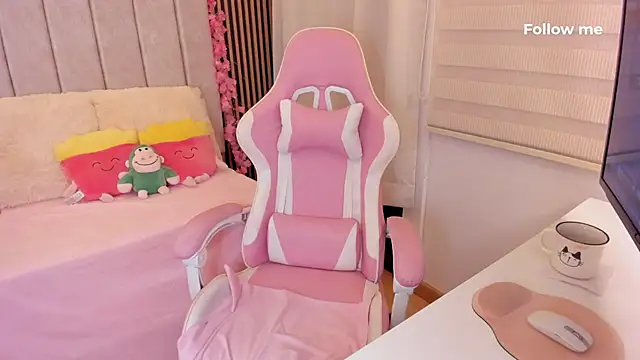 tamy xoo online show from April 6, 2026, 5:47 pm