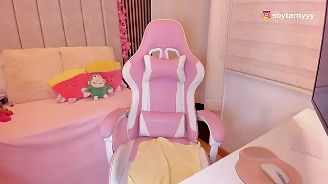 tamy xoo online show from April 10, 2026, 7:18 pm