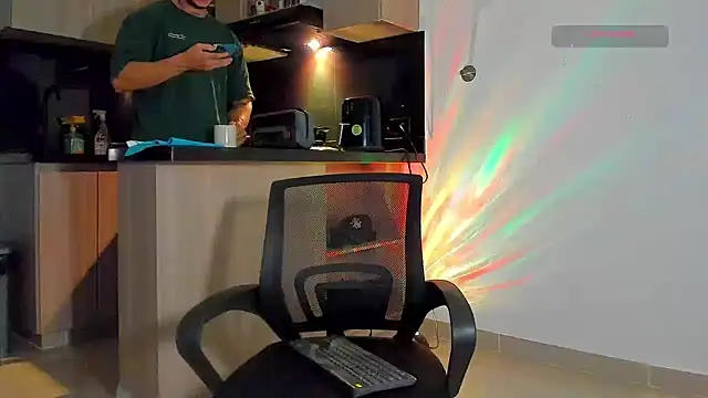 austinoficial online show from March 19, 2026, 11:09 pm