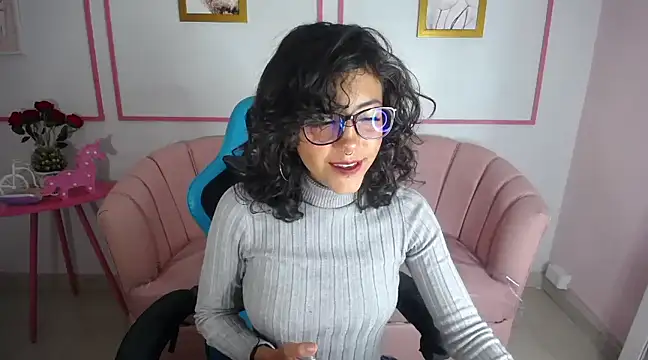 Snapshot of zoe_ch_ chatting on March 17, 2025, 9:34 pm zoe ch online show from March 17, 2025, 9:34 pm