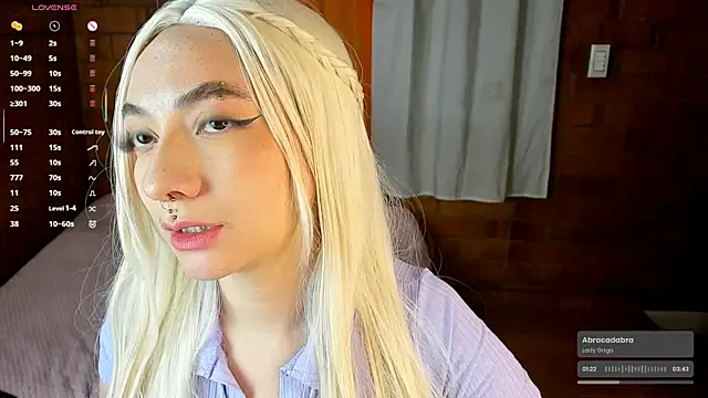 Annycolin  online show from March 8, 2025, 11:49 pm