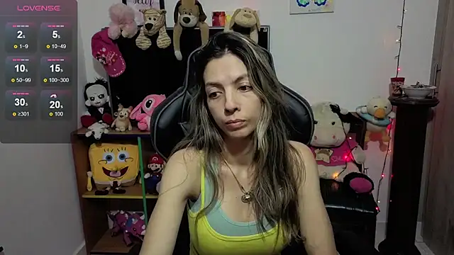 Snapshot of Princezzlove3 chatting on November 16, 2025, 11:21 pm Princezzlove3 online show from November 16, 2025, 11:21 pm